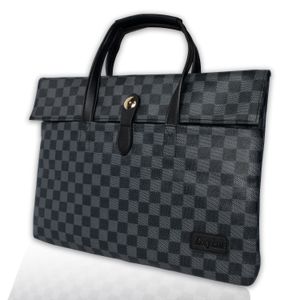 Bolso Kaeroshy  Chess 15' Color Negro