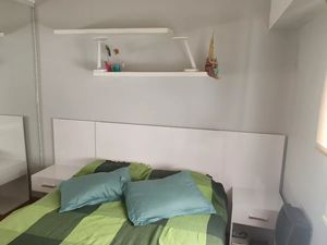 Cabecera de cama con veladores incluidos Indira color Blanco TU MESITA