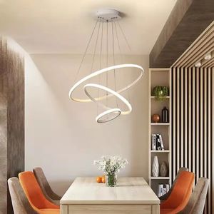 Lampara colgante led de 3 anillos color blanco Incluye control remoto