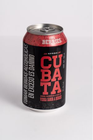 Bebida Alcohólica CUBATA RTD Berries Lata 350ml