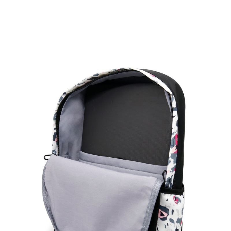 imageUrl_3