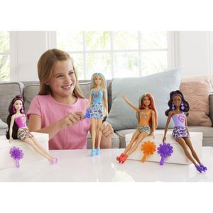 Muñeca Barbie Color Reveal Arcoíris
