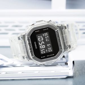 Reloj Casio G-Shock DW5600SKE-7 Digital Luz de Fondo Resina Transparente