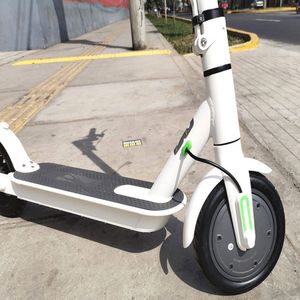 Scooter eléctrico plegable genérico Modelo M1 Color Blanco