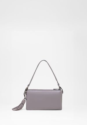 POUCH BAG TASSEL