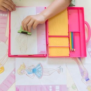 Set Crea Un Portafolio De Diseño De Moda 4M