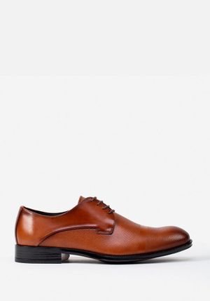 ZAPATOS MODERNOS DE VESTIR EN CUERO LISO Y GRABADO