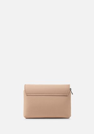 MORRAL EN CUERO SUAVE Y COLORES DE PRIMAVERA