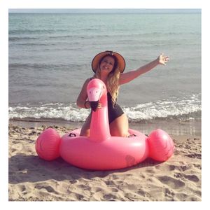 Flotador para Piscina de Color Rosado Y+Stickers