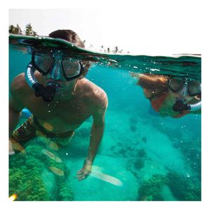 Set Bonito Buceo con Boquilla Blanda Negro Y+Papel de Regalo