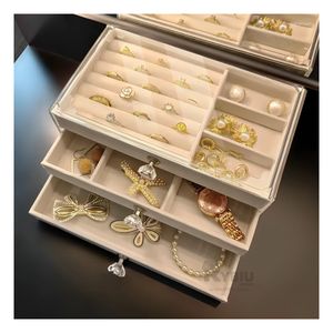 Joyero de 3 Niveles Interior Suave Beige Y+Papel de Regalo