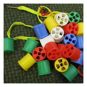 Piezas de Carretes para Armar Multicolor Y+Papel de Regalo