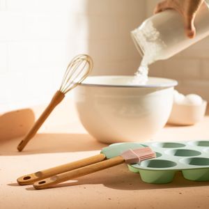 Set 3 Batidor + Brocha + Espatula de Silicona para Repostería