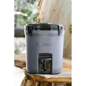 STANLEY Dispensador de agua helada con espita y tapa