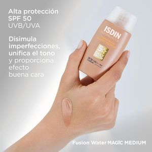 Fotoprotector Isdin Fusion Water Magic Medium Spf 50