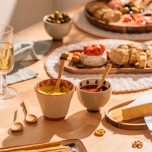 Pocillo de Porcelana con Cuchara para Cóctel 10x8 cm