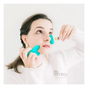 Set para Limpieza Facial de Cutis Corazon en Color Turquesa