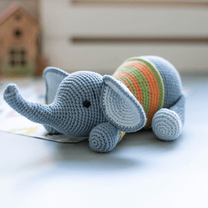 Muñeco de Apego El Conejo Y La Luna Patrick El Elefante