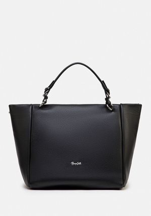 TOTE ESSENZA