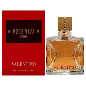 Valentino Voce Viva Intense, exclusivo perfume con azahar y jazmín