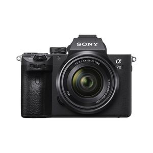Camara Sony Alpha a7 III + Lente FE 28-70mm f/3.5-5.6 OSS (Gratis: Estuche + Mem.64gb)