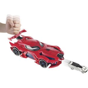 Hot Wheels Marvel SpiderMan con lanzador y coche 1:64