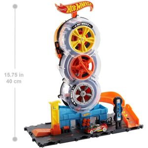 Hot Wheels Pista Super Twist Tire Shop con auto 1:64 juego para varios autos