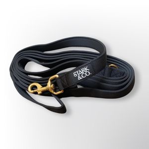 Correa Stark & Co Simple Black