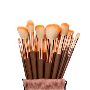 Set de 13 brochas profesionales de maquillaje