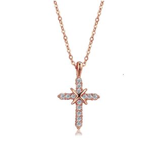 Collar Dorado con Cristales Novia Regalo San Valentín Genieka Corazón Cruz