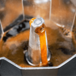 Cafetera Italiana con Mango de Madera y Aluminio 150 ml Roja