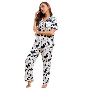 Pijama Conjunto Camisa, Short y Pantalón con Diseño Vaca