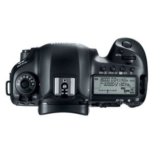 Cámara Canon EOS 5D Mark IV (Cuerpo Solo) + Kit Deluxe de Accesorios