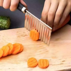 Cuchillo Ondulado para Papas Fritas o Decoración  520001