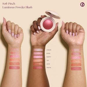 Rubor en polvo luminoso Color Hope Rare Beauty - Maquillaje