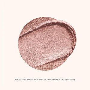 Sombra de ojos - Color Integrity - champagne - Rare Beauty Maquillaje
