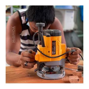 Ruteadora Fresadora 2200W Industrial + Set De 12 Fresas 12Mm - Combo