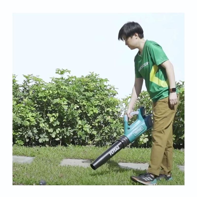 imageUrl_5