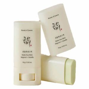 BEAUTY OF JOSEON MATTE SUN STICK MUGWORT+ CAMELIA SPF50+ PA++++