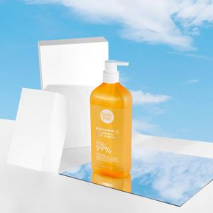 CATHY DOLL WHITAMIN C BRIGHTENING BODY CLEANSER 520ML