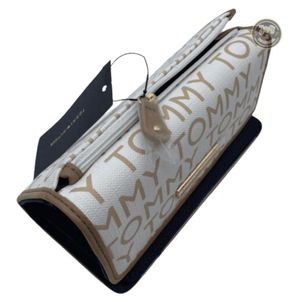 Billetera Mujer Tommy Hilfiger Logo Print