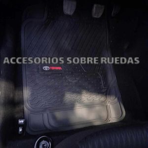 Pisos TOYOTA de 3Piezas Jebe IMPERMEABLE  para Auto y Camioneta
