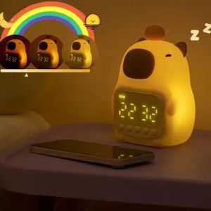 Lámpara Infantil LED Diseño Capibara con Reloj Despertador