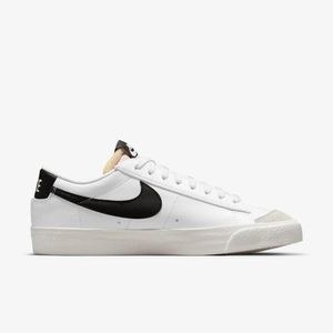 Zapatilla Nike Blazer Low DC4769-102 Mujer