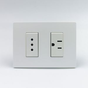 TOMACORRIENTE DOBLE (1 3 N LINEA + 1 AMERIC) SINTHESI S33 PLACA BLANCA MATE Y DADO S22 BLANCO