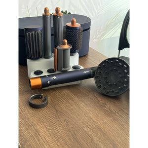 Airwrap Complete Long Volumise Dyson Azul de Prusia 220v Voltaje Peru