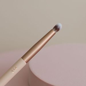 Brocha Bullet Crease Brush 214