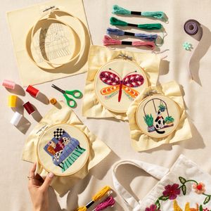 Set Bastidor para Bordar de Madera con diseño