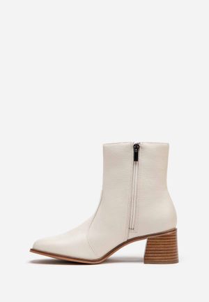 BOTINES CHIC LINE