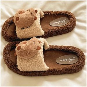 Sandalias Pantuflas de Capibara Kawai Marron con Beige